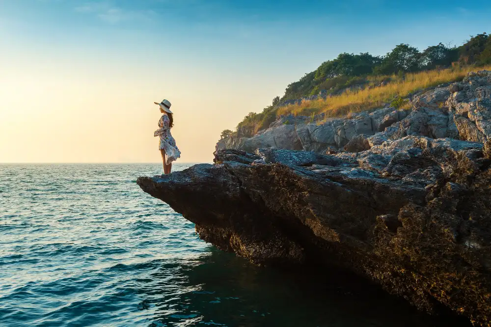 Coastal%20Escapes-Affordable%20Hotels%20in%20Safe%20Coastal%20Destinations.webp