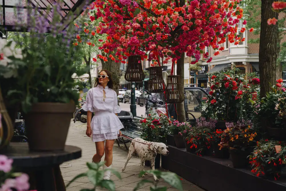 Columbia Road Flower Market London Sunday free activity Bethnal Green